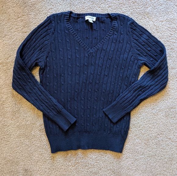 Bundle of 2 Sweaters - Picture 2 of 11